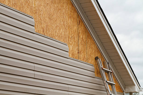24/7 Emergency Siding Installation experts in Madera, PA